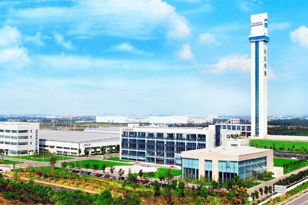 上海三菱电梯220m该测试塔共36层,2015年12月建成,坐落于